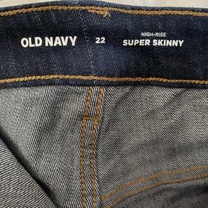 Old Navy high rise super skinny plus size 22 dark blue. Worn once.